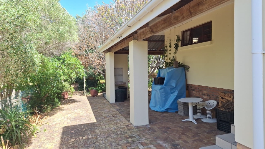 4 Bedroom Property for Sale in Vermont Western Cape